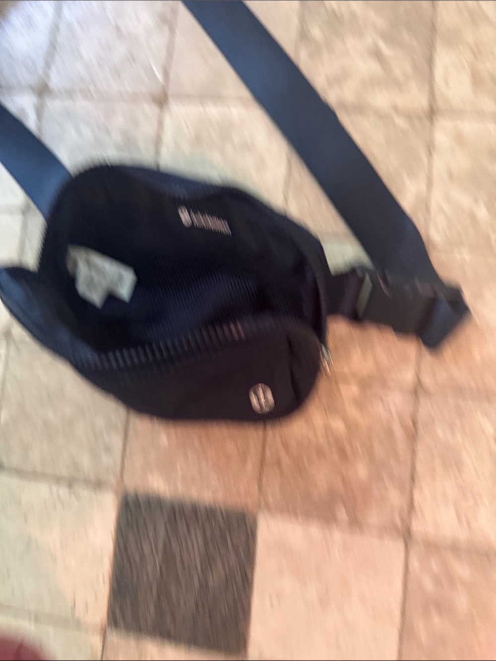 lululemon athletica navy blue Belt Bag Sling - Picture 2 of 3
